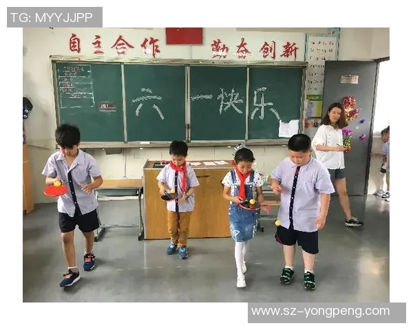 童趣无限儿童画足球门展现小小梦想与快乐运动的世界